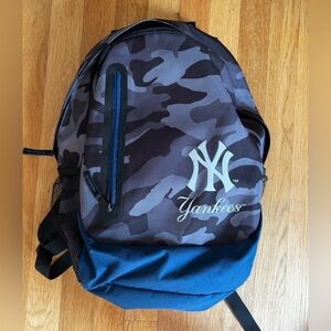 New York Yankees FOCO Black Camo Backpack